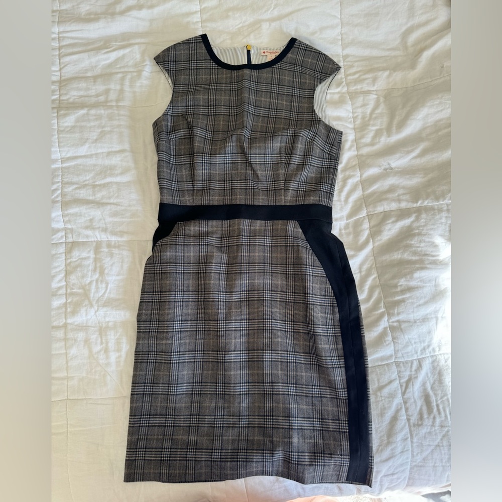 Brooks Brothers Red Fleece Wool Blend Gray Plaid Shift Dress Size 8